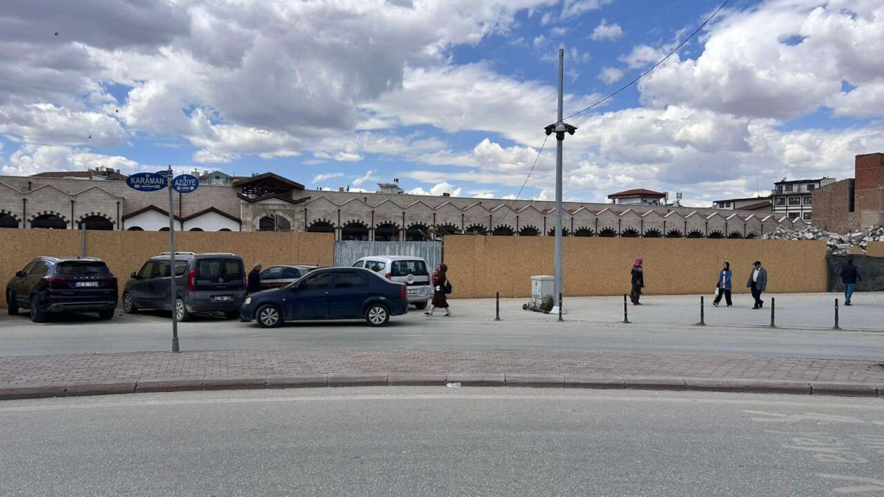 Konya’nın kalbinde yıkım sürüyor 2